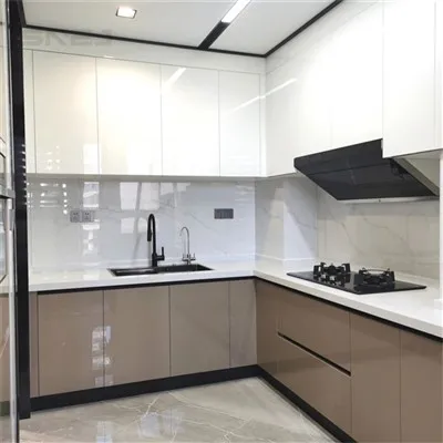 Kabinet Dapur Moden Berkilat Tinggi